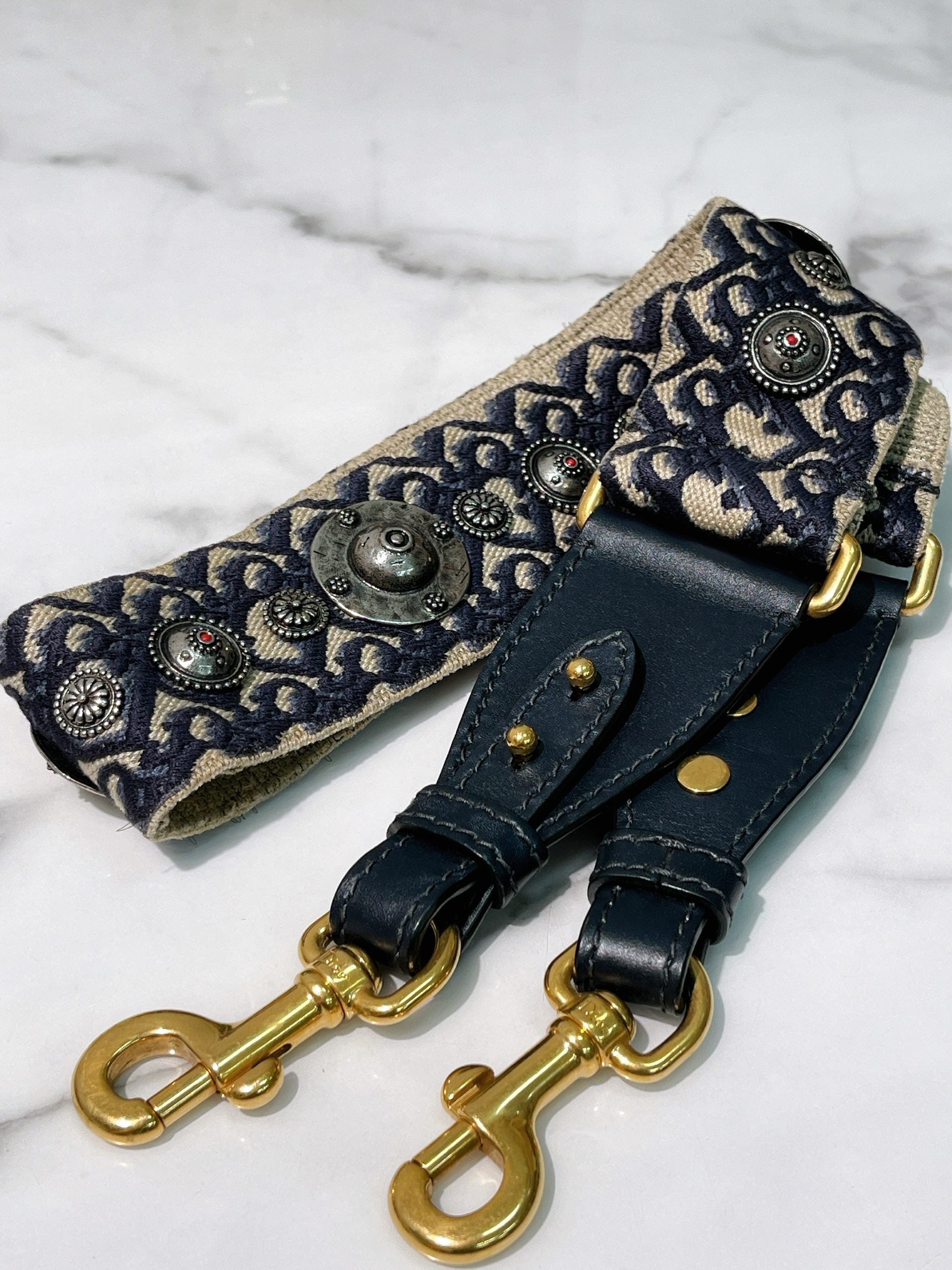 DIOR ADDICT MESSENGER BAG