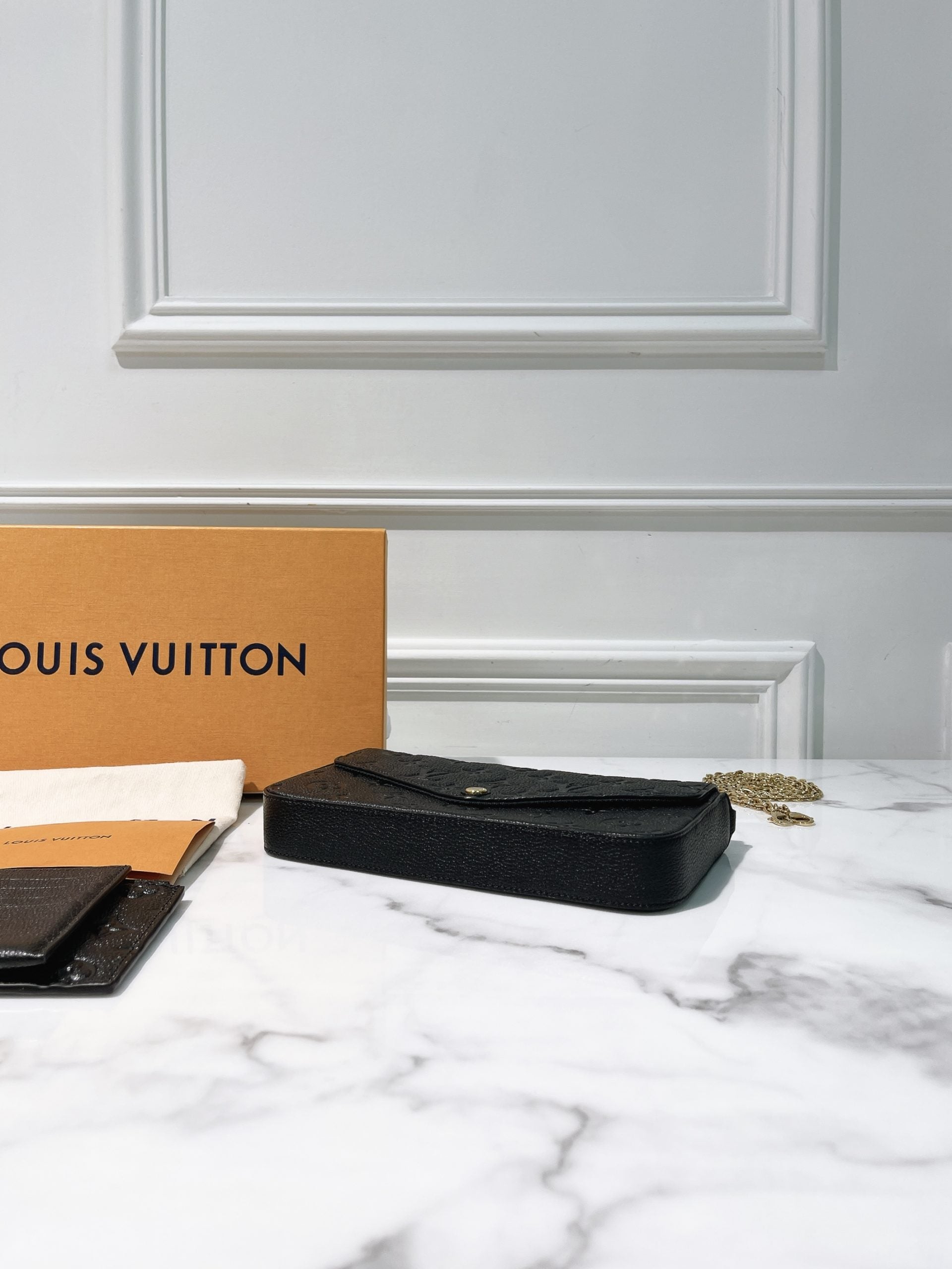 LV FELICIE POCHETTE, Black/Gold