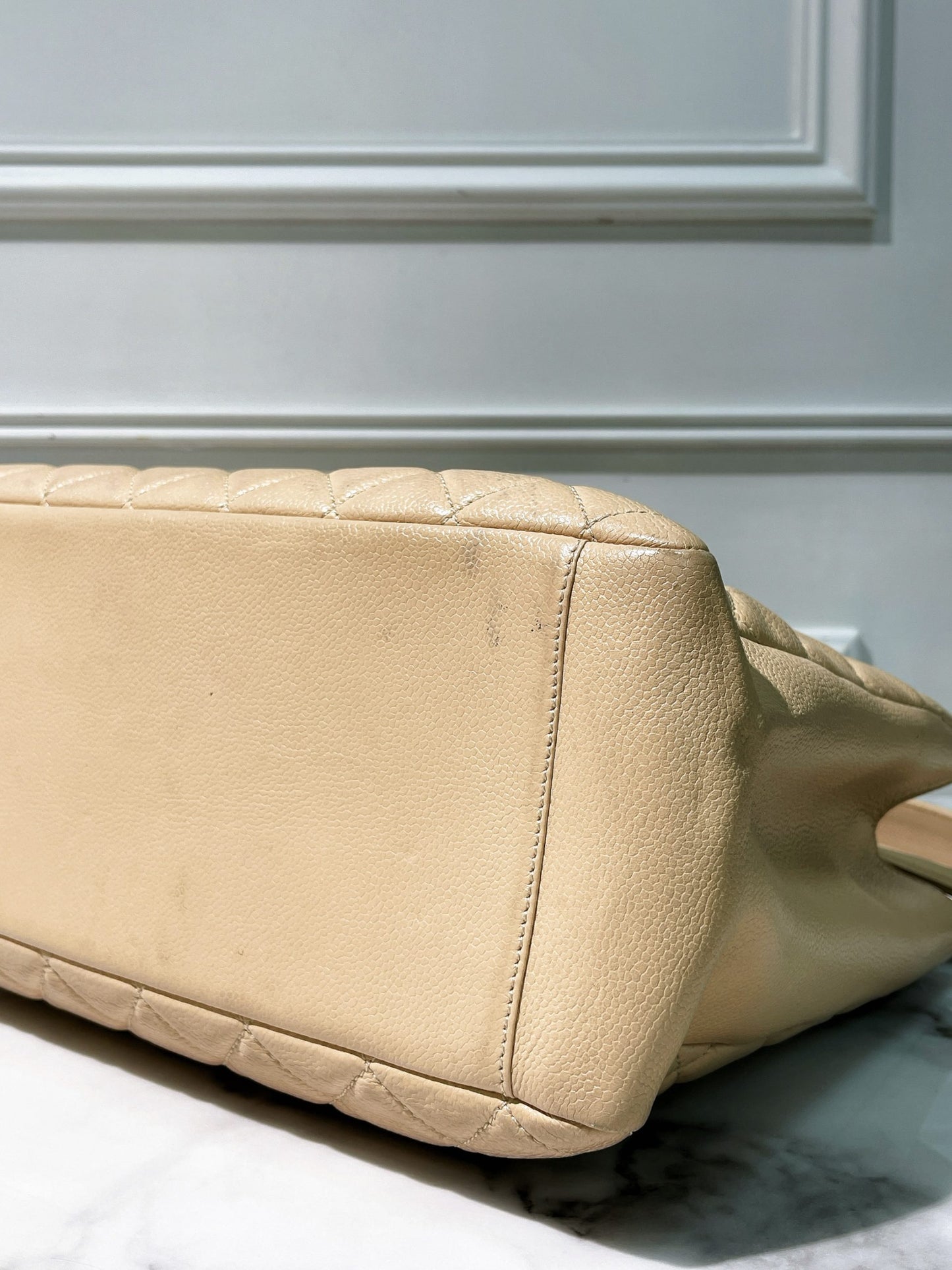 CHANEL GRAND SHOPPING TOTE, Beige/Silver