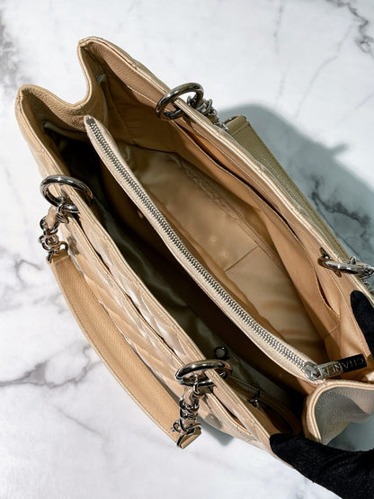 CHANEL GRAND SHOPPING TOTE, Beige/Silver