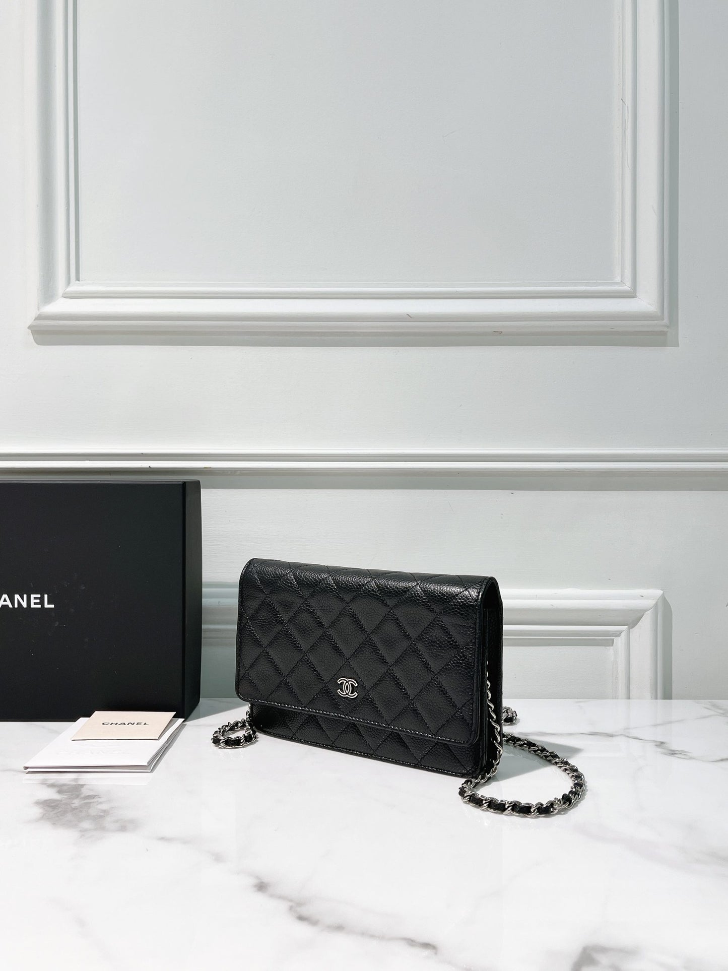 CHANEL CLASSIC WOC, Black/Silver