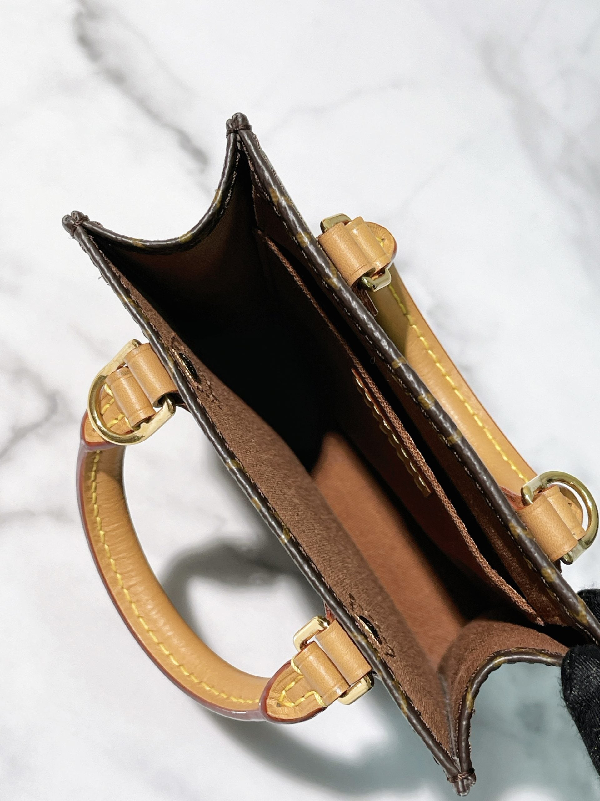 LV PETIT SAC PLAT, Monogram