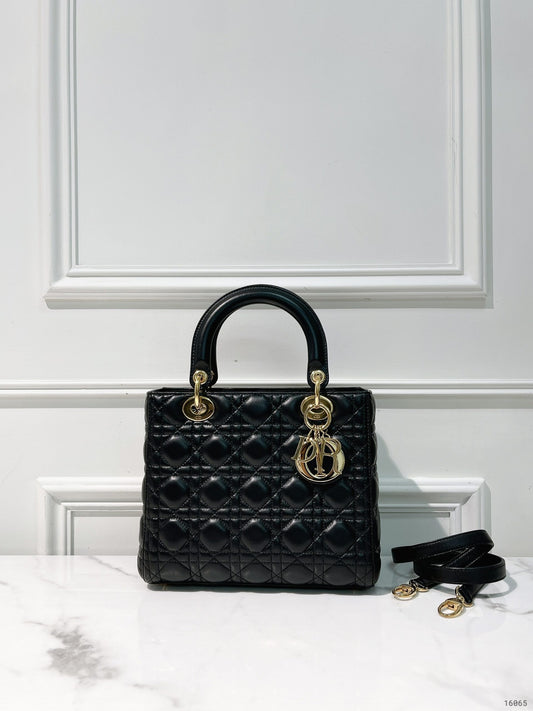 DIOR MEDIUM LADY DIOR, Black/Gold