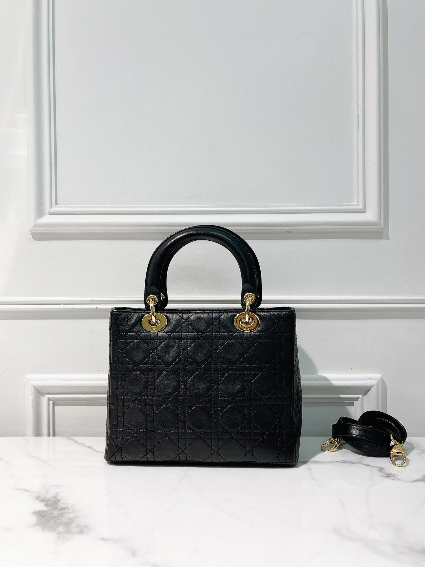 DIOR VINTAGE MEDIUM LADY DIOR, Black/Gold