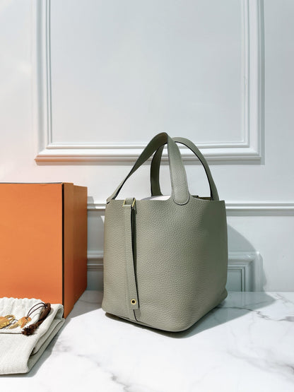 HERMES PICOTIN 22, Sauge/Gold