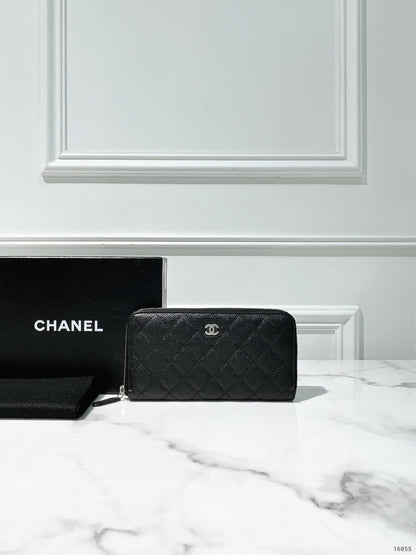 CHANEL ZIP WALLET, Black/Silver