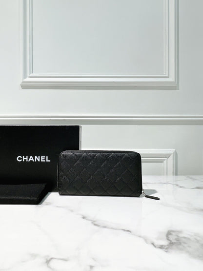 CHANEL ZIP WALLET, Black/Silver
