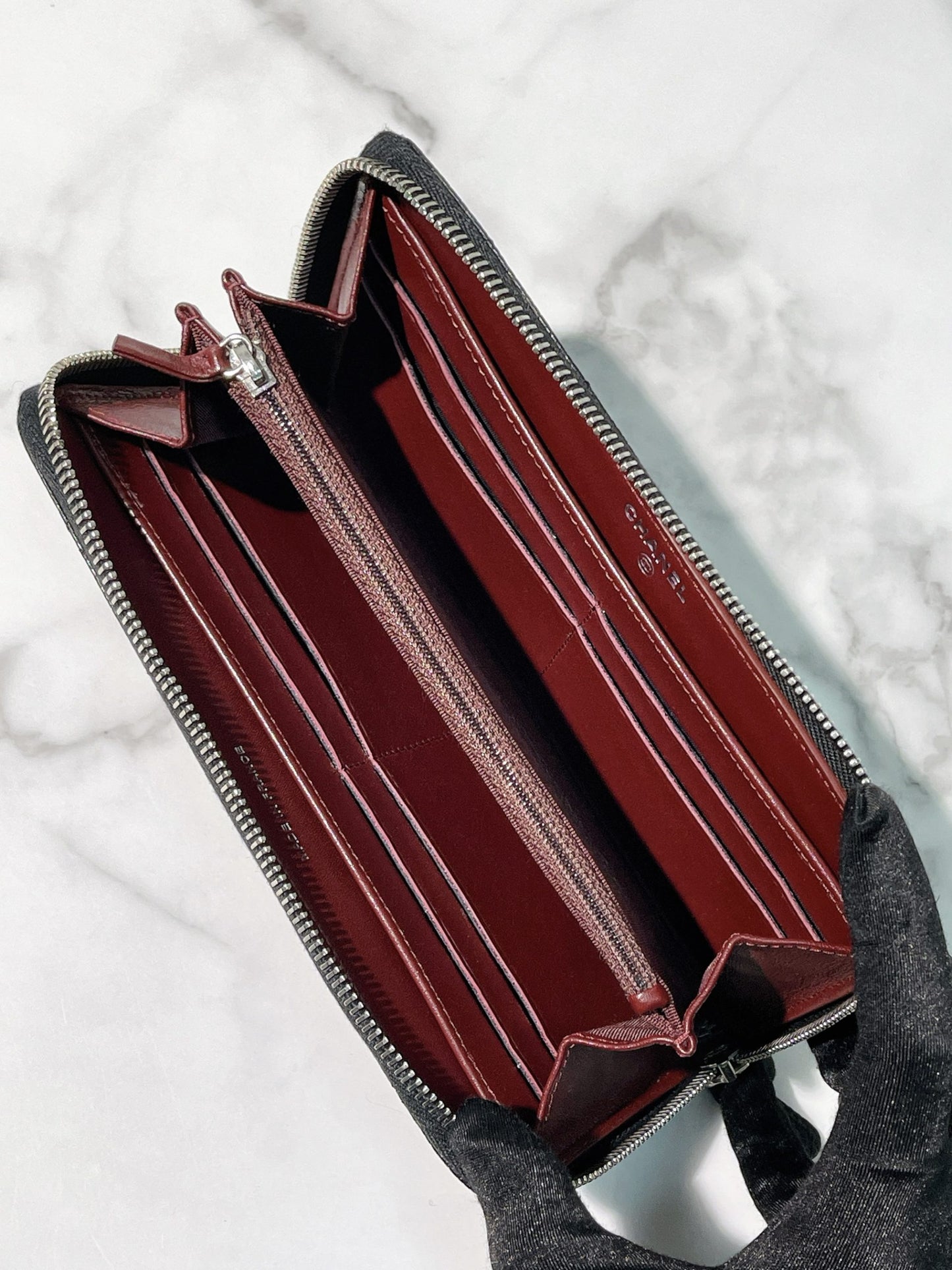 CHANEL ZIP WALLET, Black/Silver