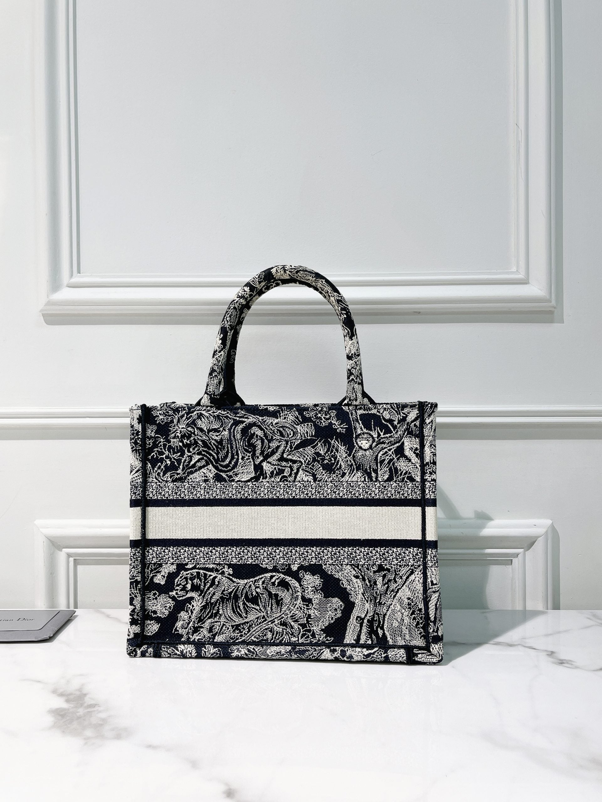 DIOR BOOK TOTE SMALL, Navy/White