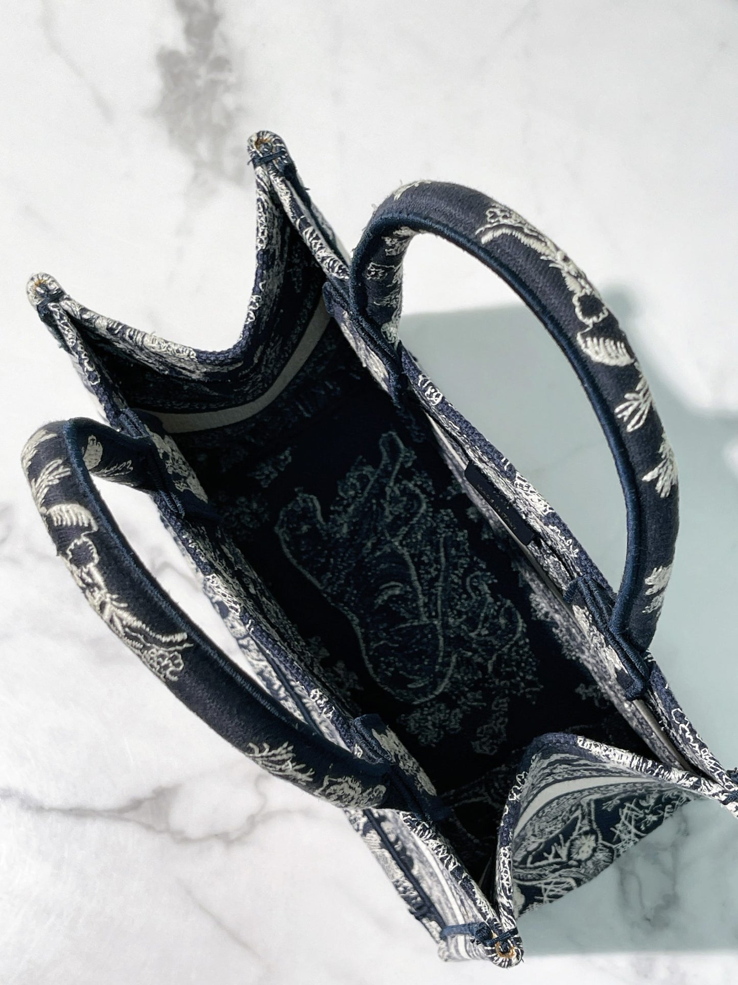 DIOR BOOK TOTE SMALL, Navy/White