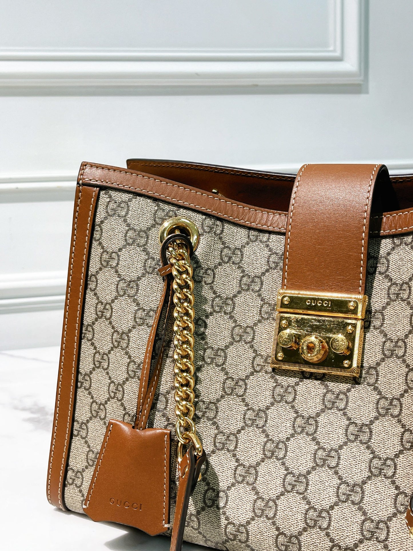 GUCCI PADLOCK TOTE, MEDIUM