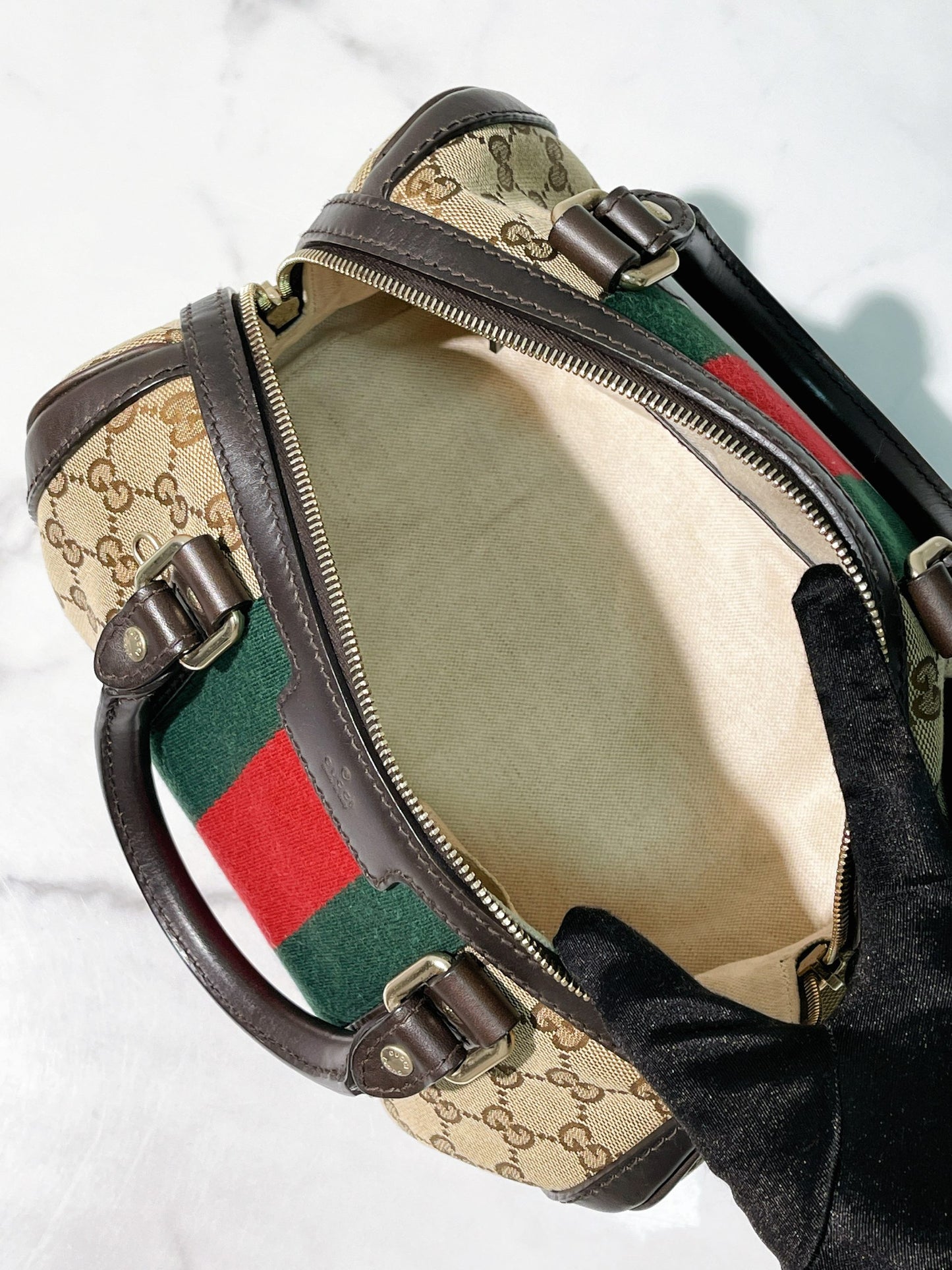 GUCCI BOSTON