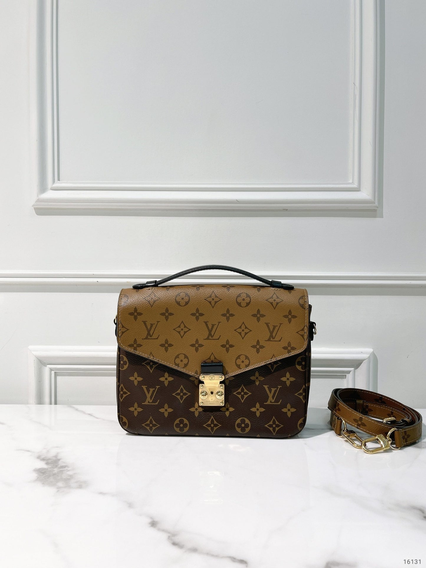 LV POCHETTE METIS, Monogram