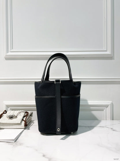 HERMES CARGO PICOTIN 18, Black/Silver