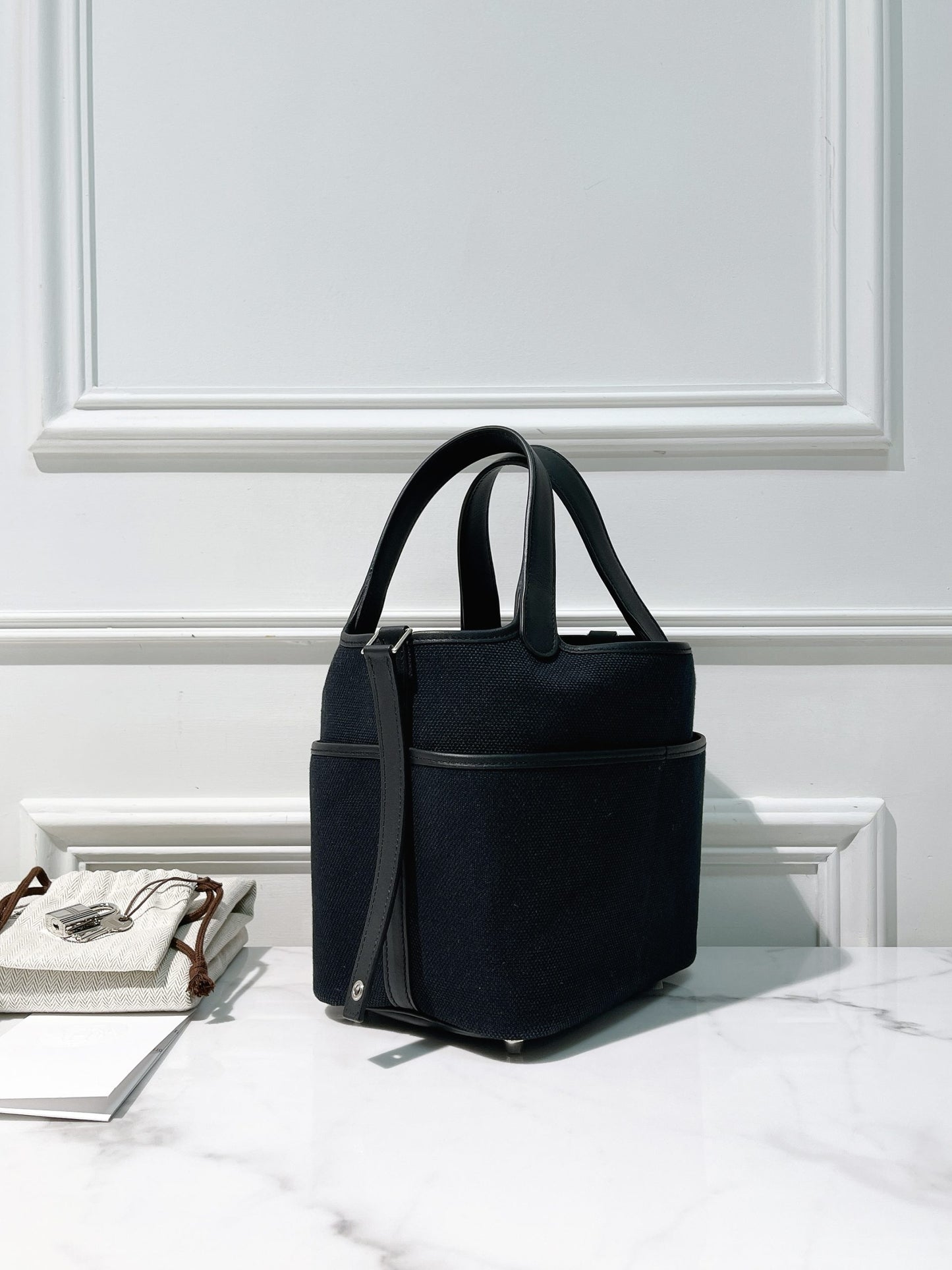 HERMES CARGO PICOTIN 18, Black/Silver