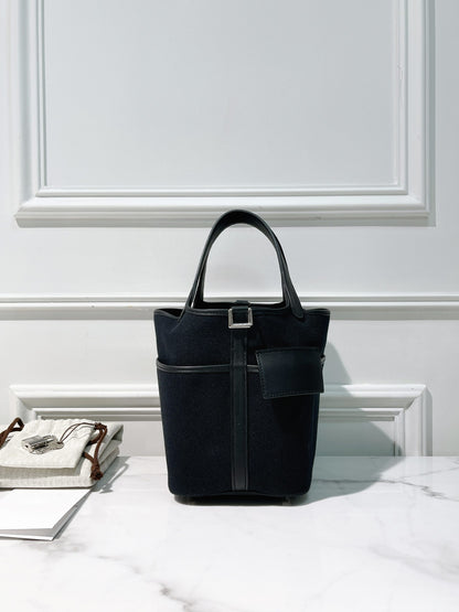 HERMES CARGO PICOTIN 18, Black/Silver