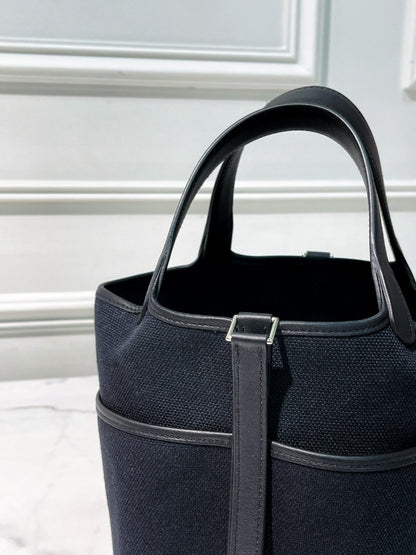 HERMES CARGO PICOTIN 18, Black/Silver