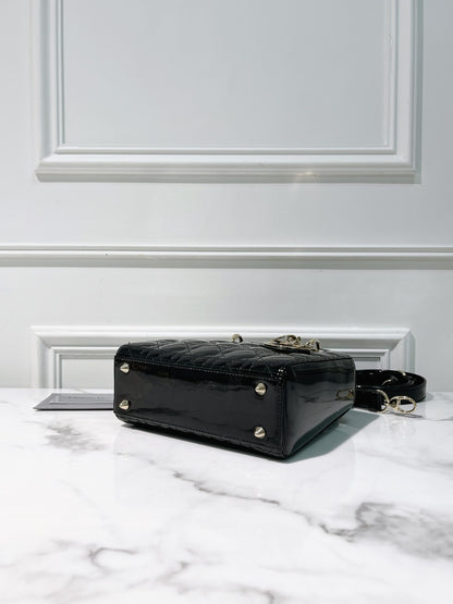 DIOR SMALL LADY DIOR, Black/Gold