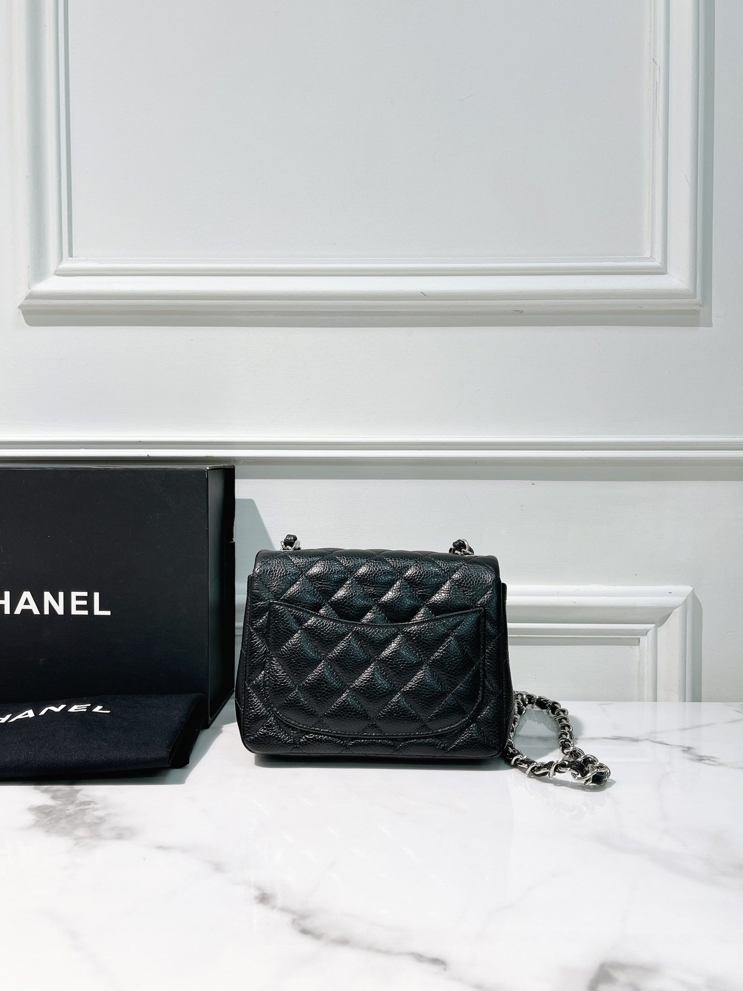 CHANEL MINI SQUARE FLAP, Black/Silver