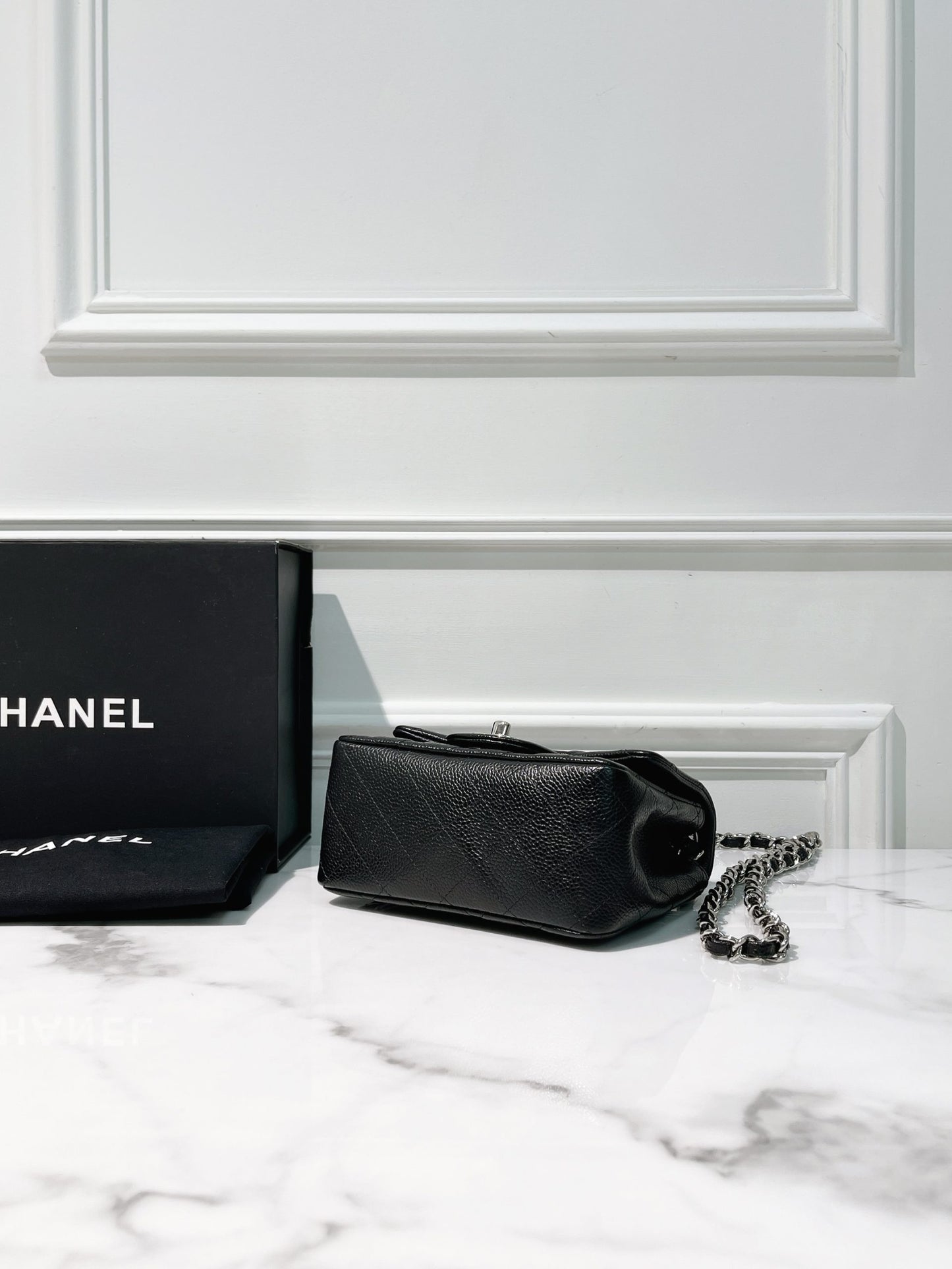 CHANEL MINI SQUARE FLAP, Black/Silver