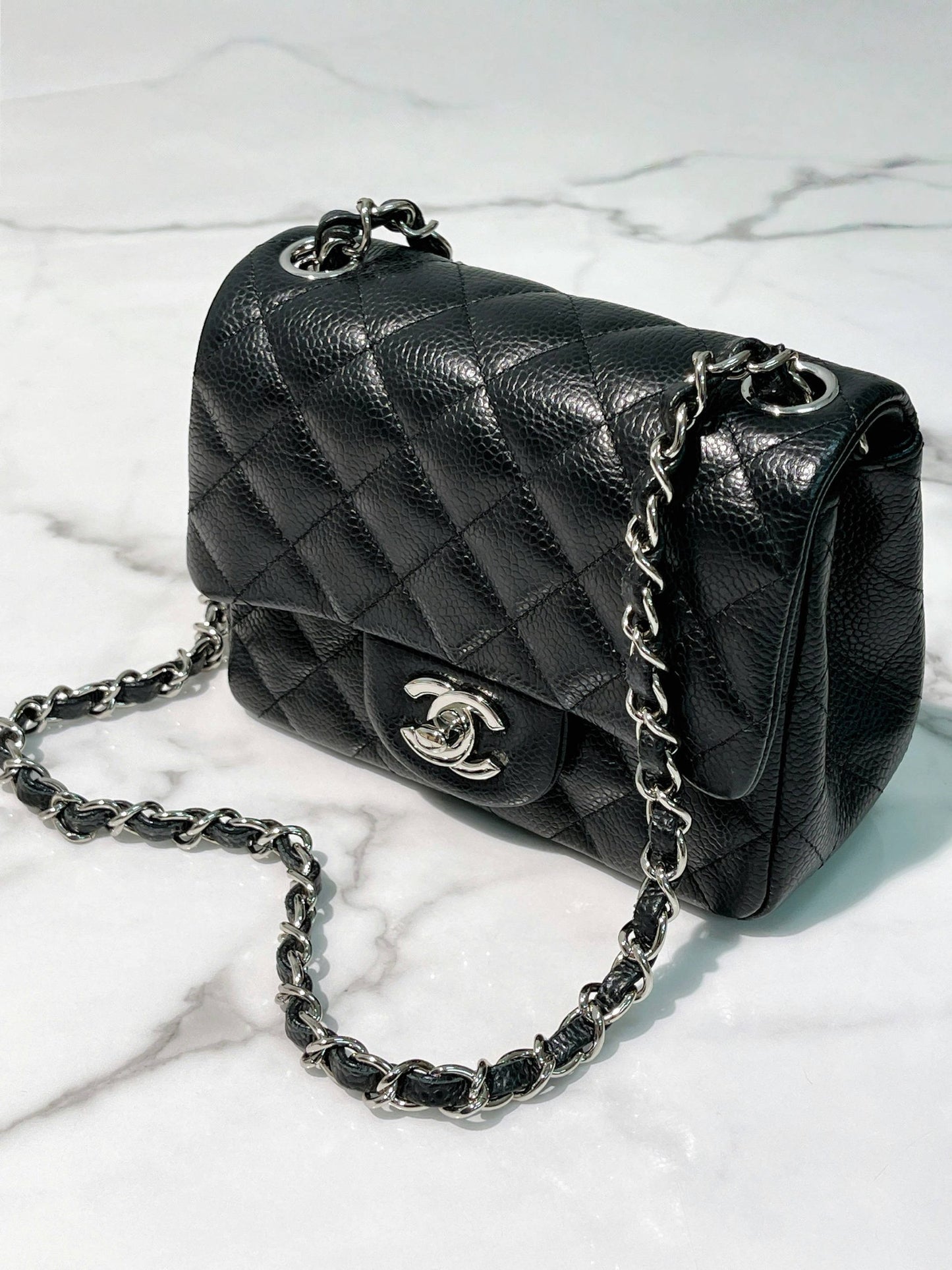CHANEL MINI SQUARE FLAP, Black/Silver
