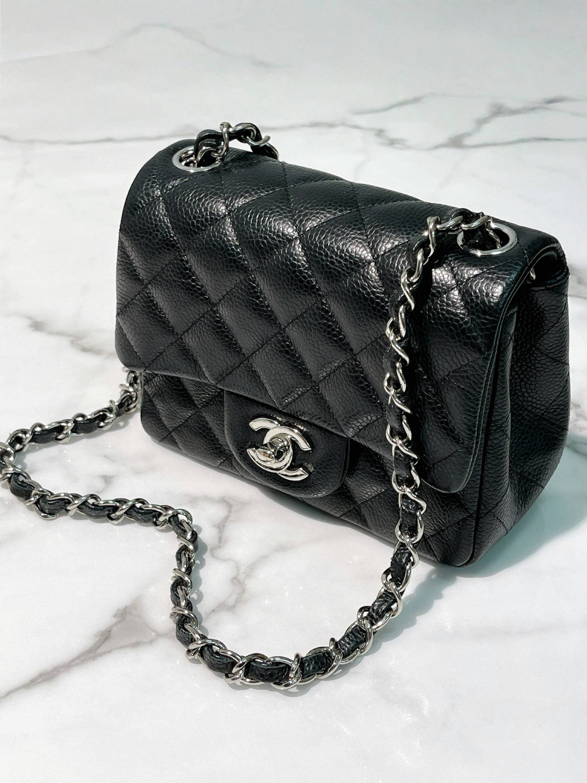 CHANEL MINI SQUARE FLAP, Black/Silver