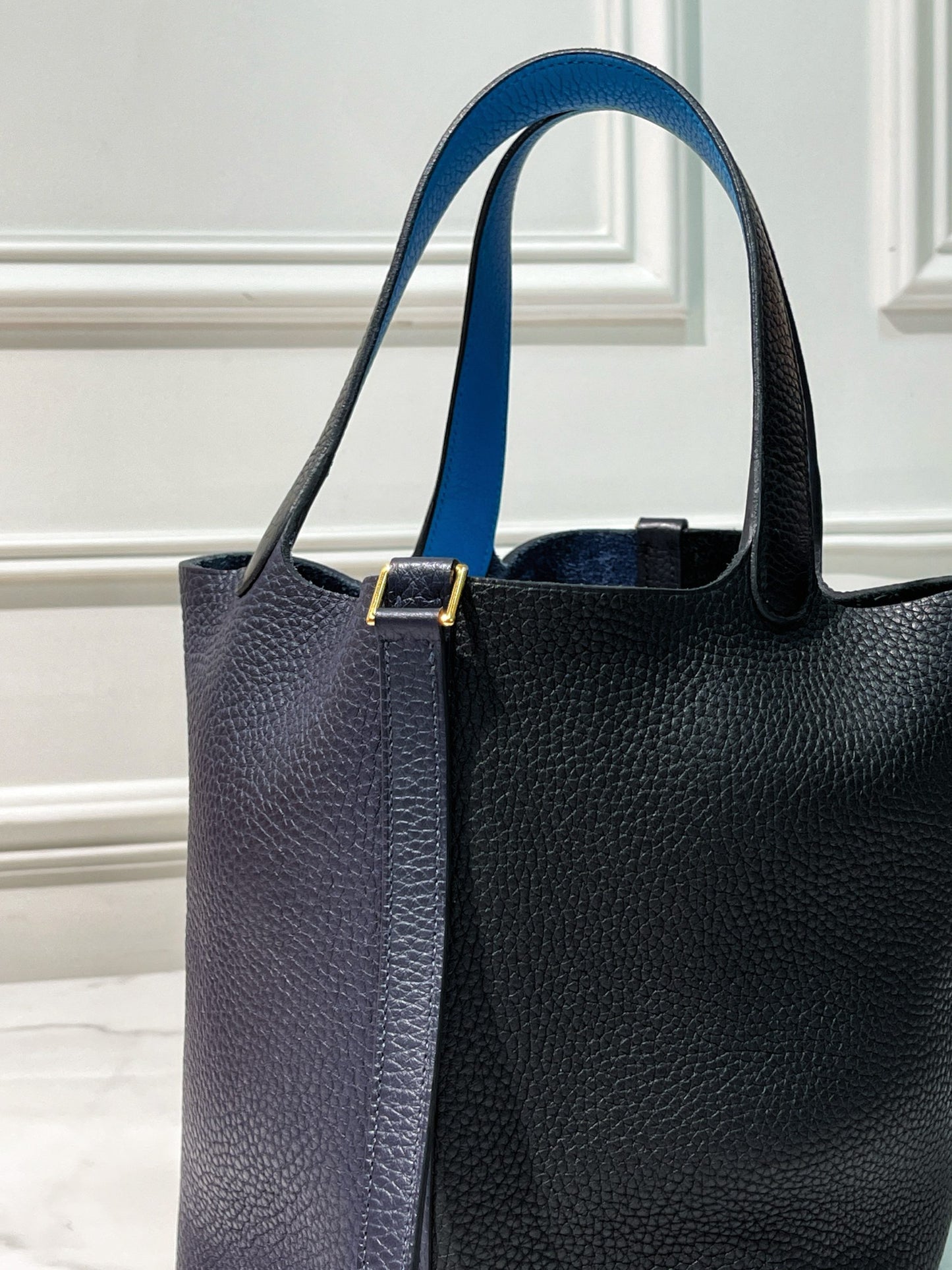 HERMES PICOTIN 22, Bleu Niut/Noir/Blue Frida/Gold