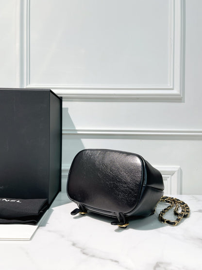 CHANEL 23K BACKPACK, Black/Gold