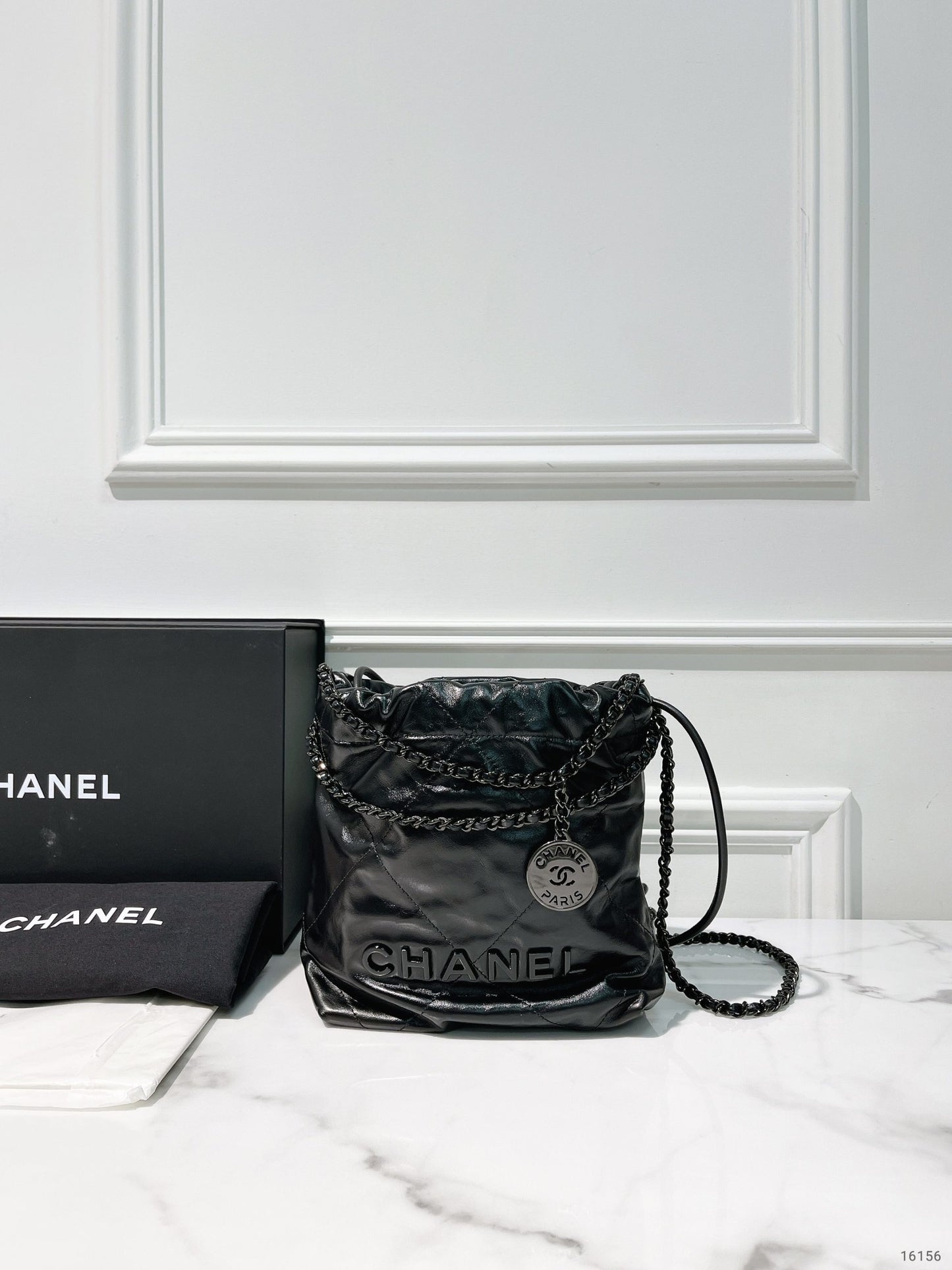 CHANEL MINI 22 BAG, So Black