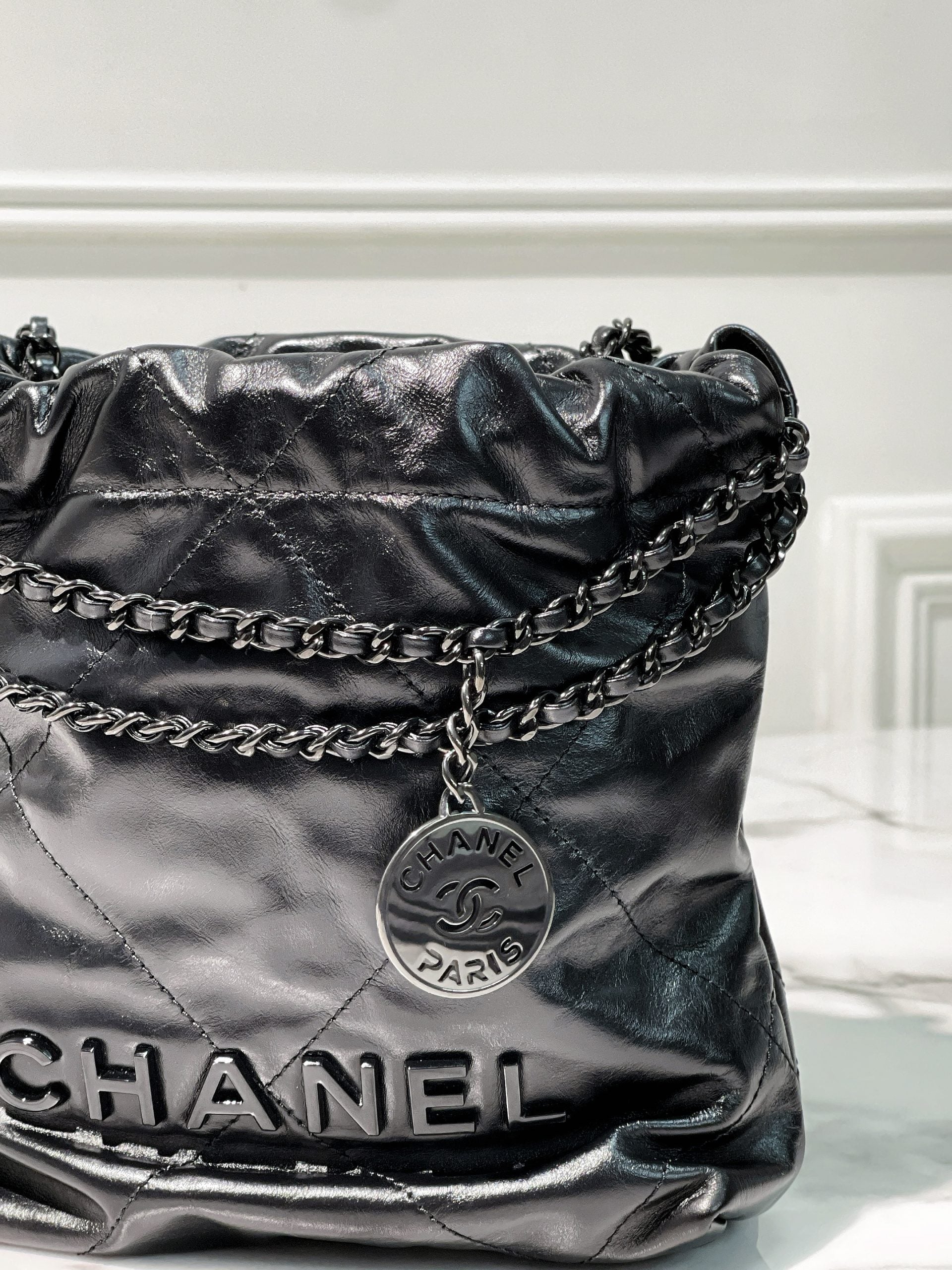 CHANEL MINI 22 BAG, So Black