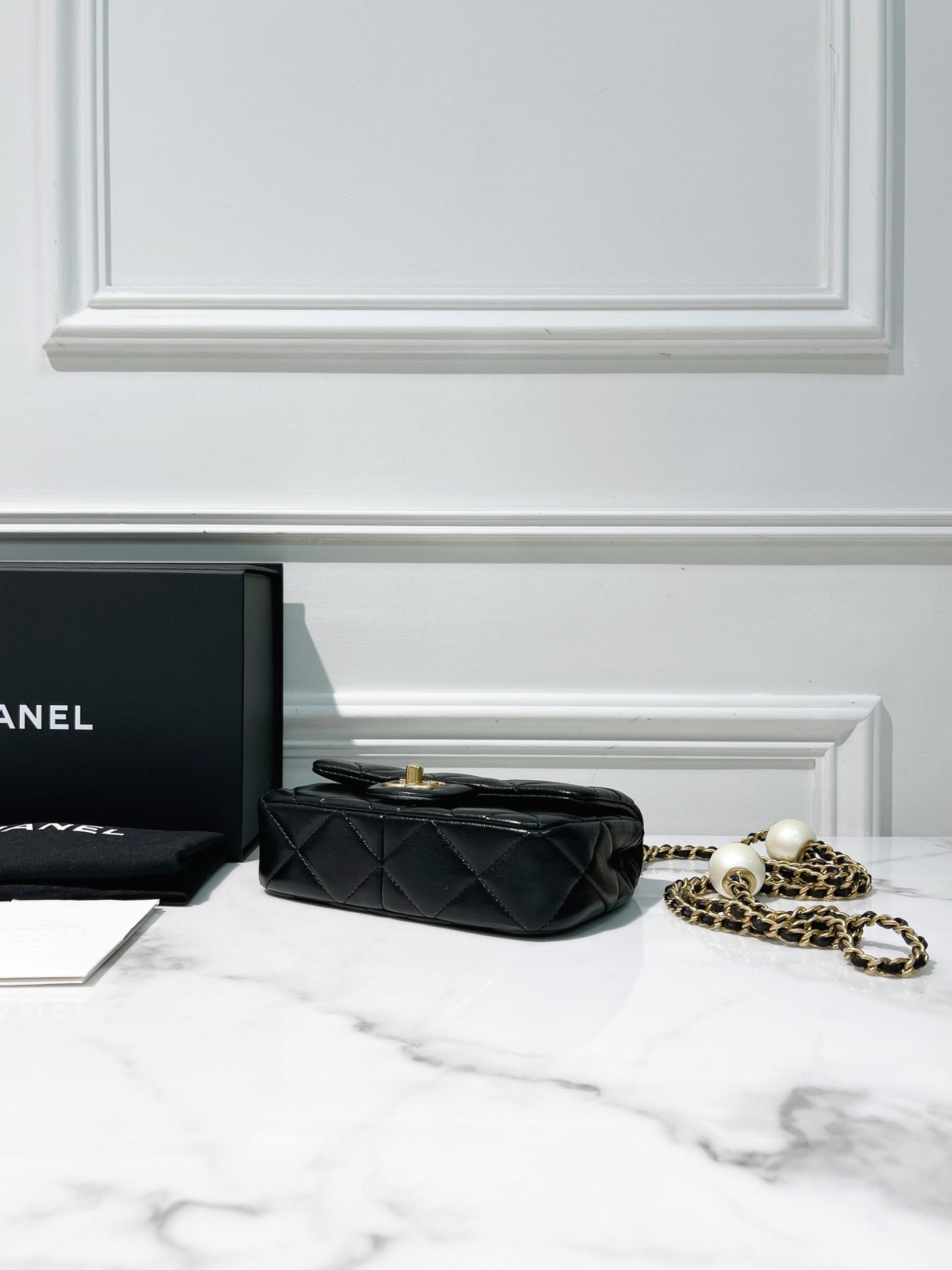 CHANEL 24S MINI SQUARE, Black/Gold