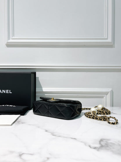 CHANEL 24S MINI SQUARE, Black/Gold