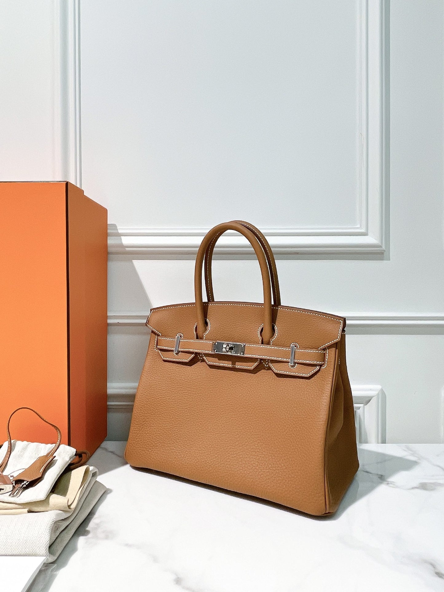 HERMES BIRKIN 30, Gold/Silver