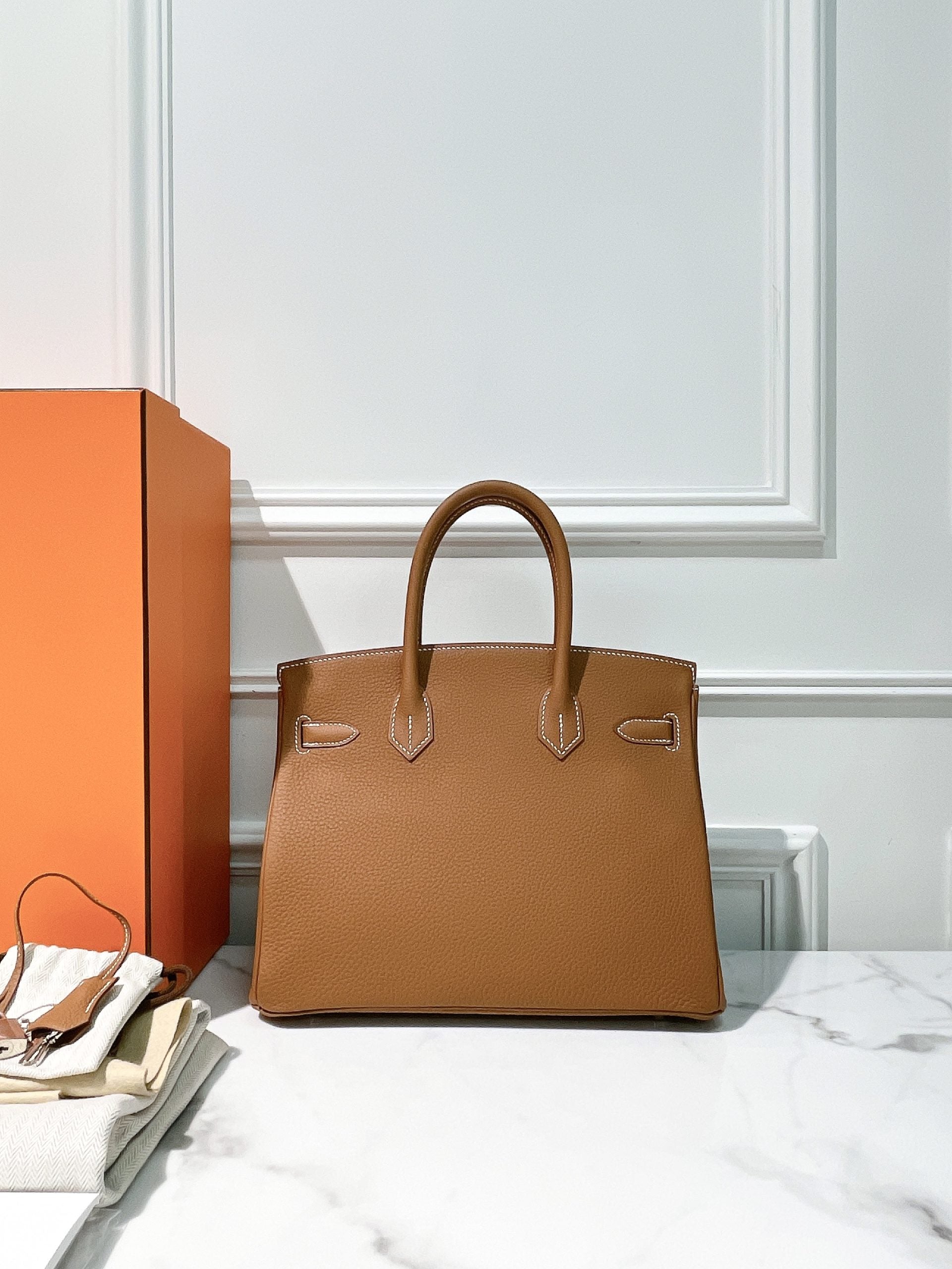 HERMES BIRKIN 30, Gold/Silver