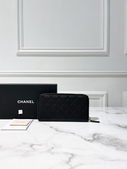 CHANEL ZIP WALLET, Black/Gold