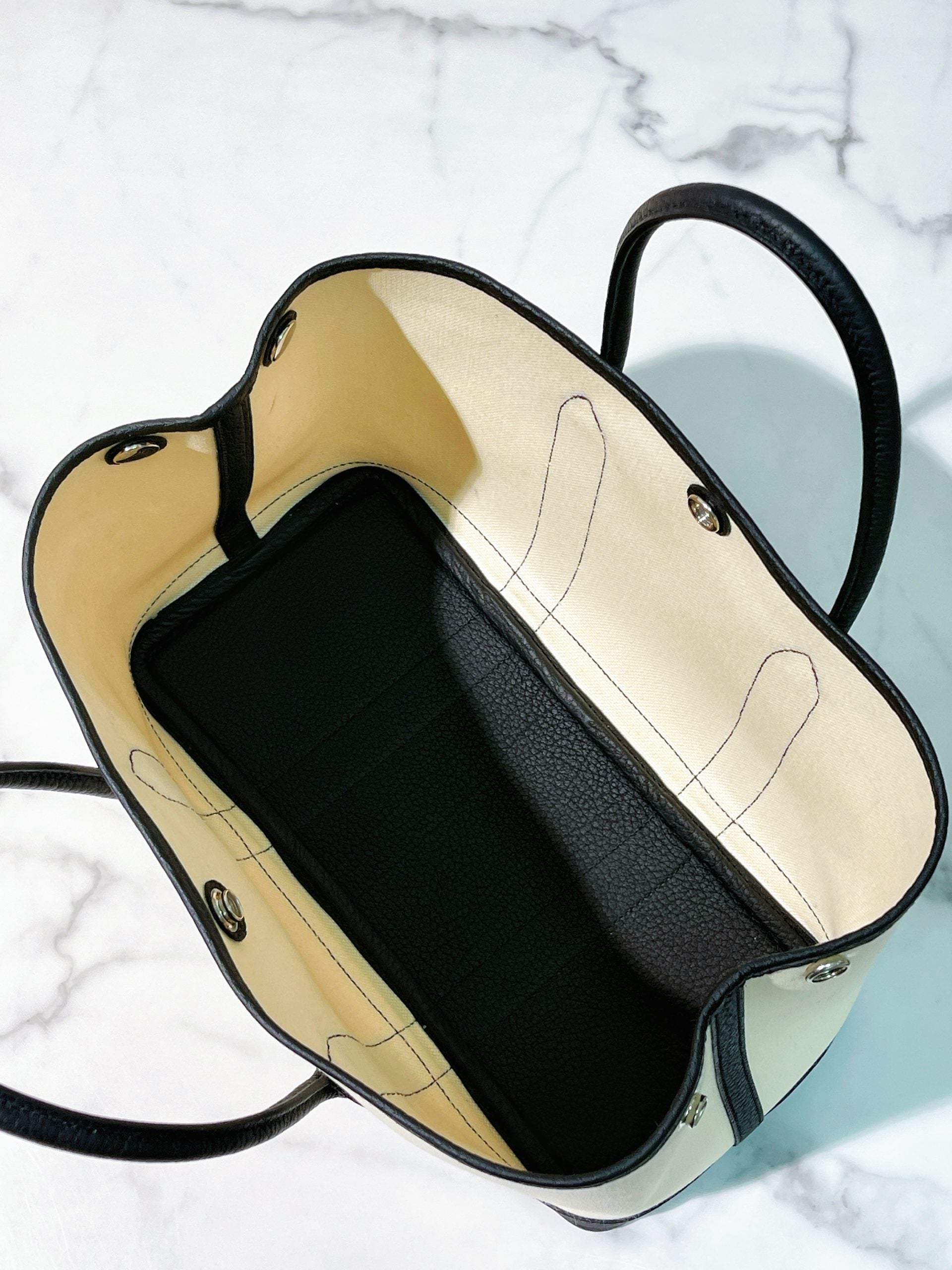 HERMES GARDEN PARTY 30, Vanille/Noir