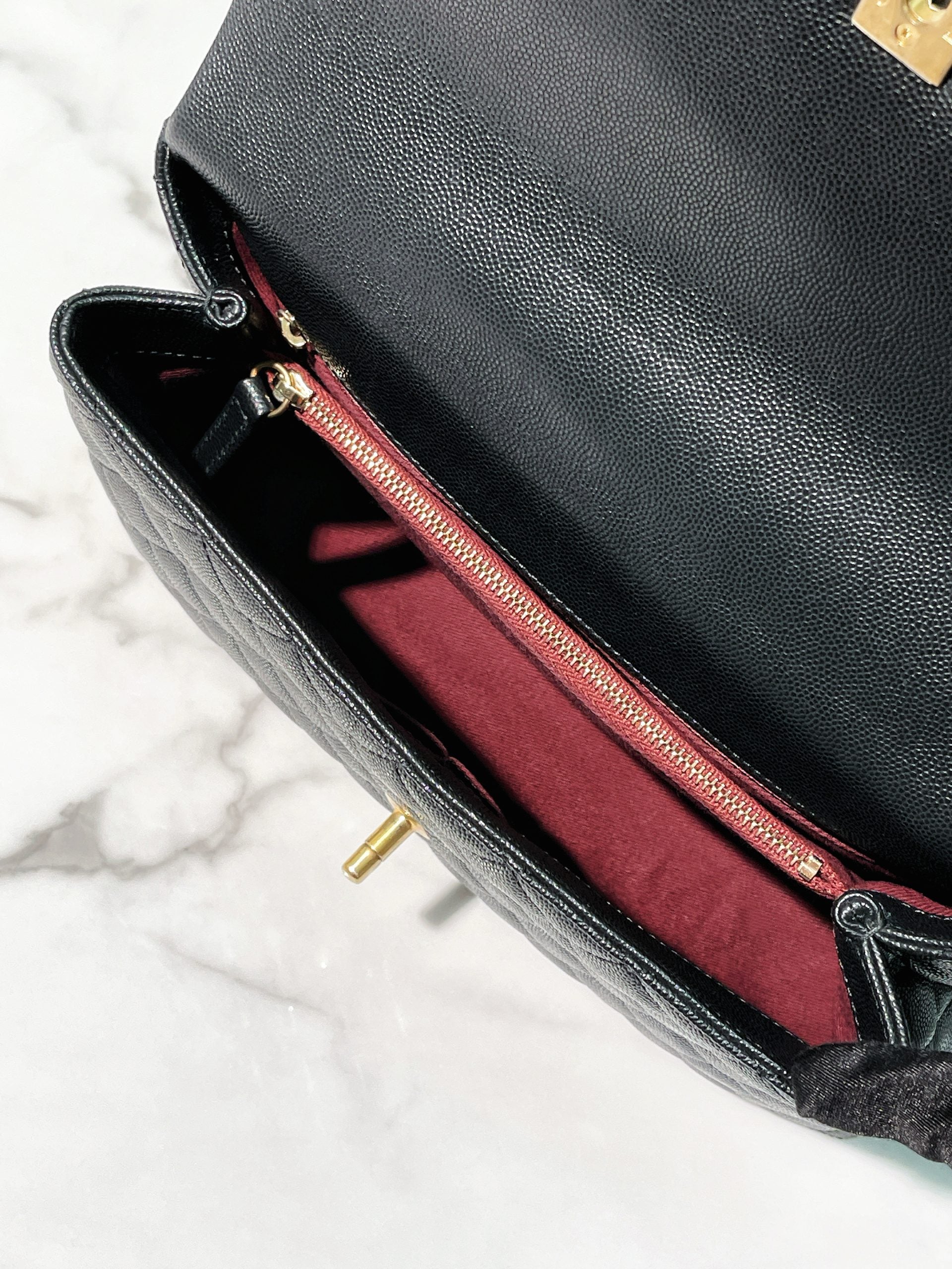 CHANEL COCO HANDLE, Black/Gold