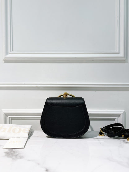 CHLOE NILE, Black/Gold