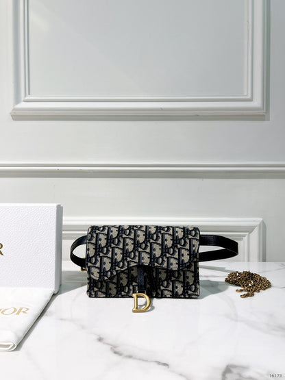 DIOR SADDLE BELT POUCH