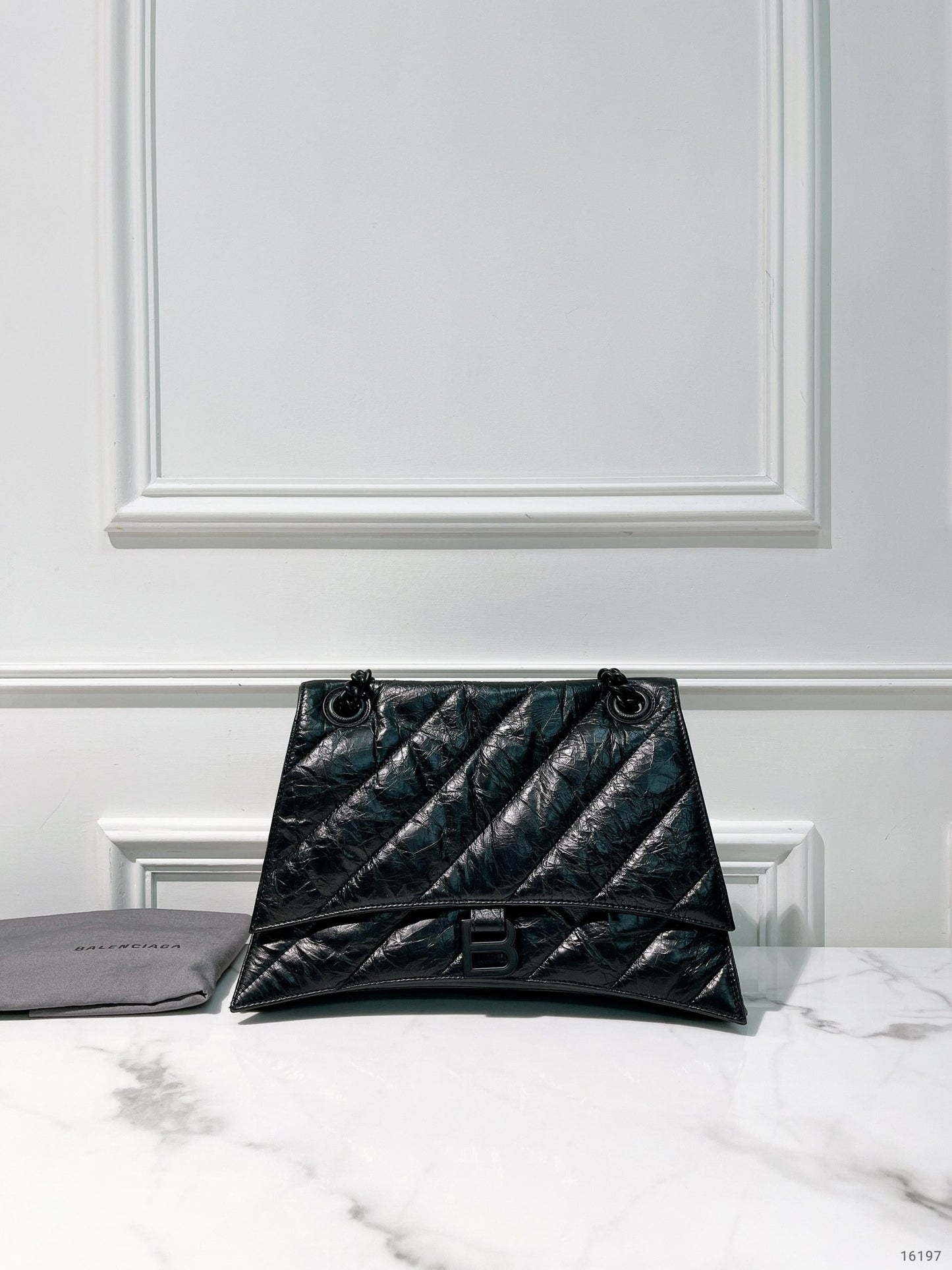 BALENCIAGA MEDIUM CRUSH, So Black