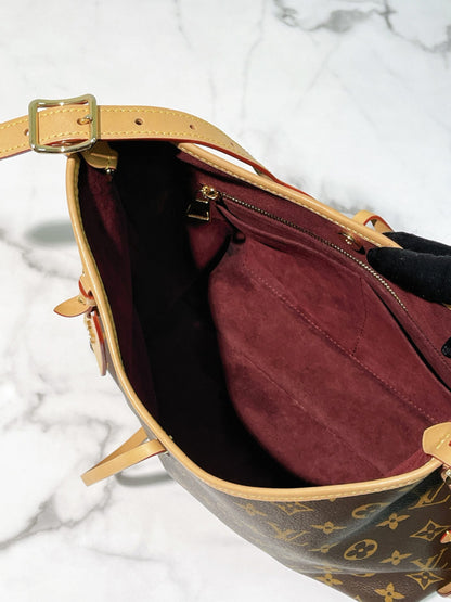 LV CARRYALL PM, Monogram