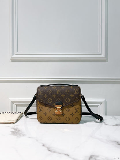 LV POCHETTE METIS BACKPACK, Monogram