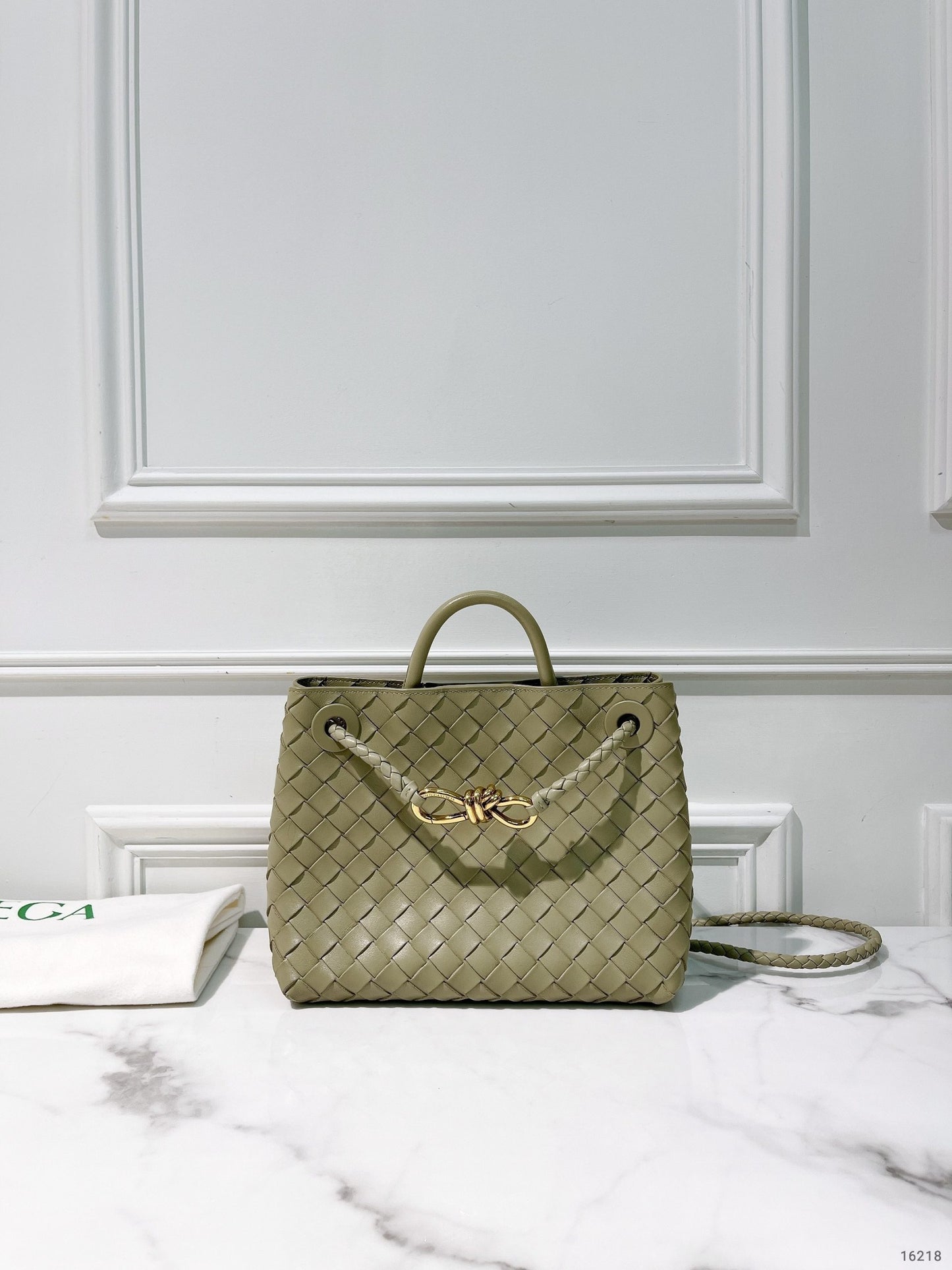 BOTTEGA VENETA ANDIAMO