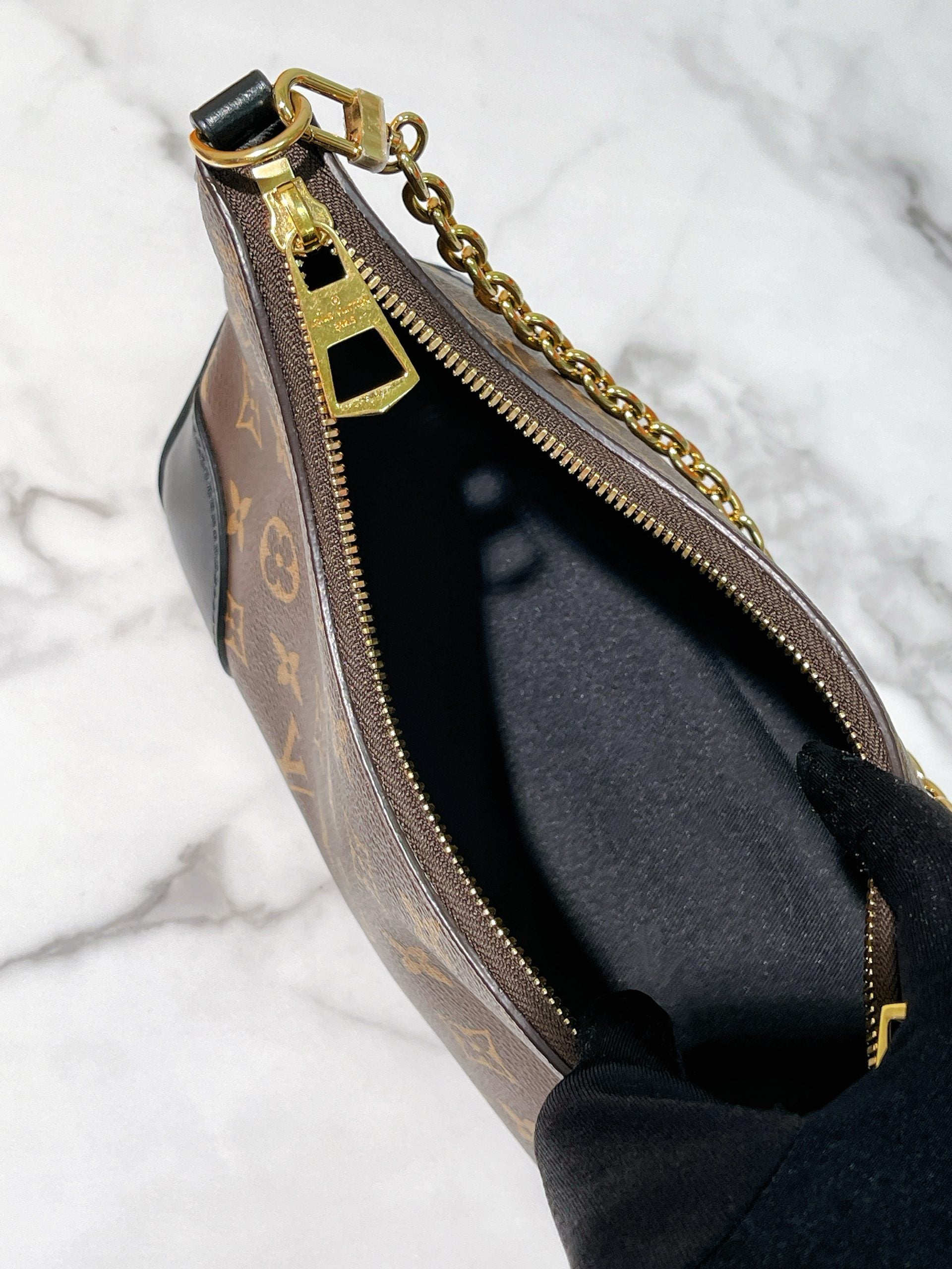 LV BOULOGNE, Monogram