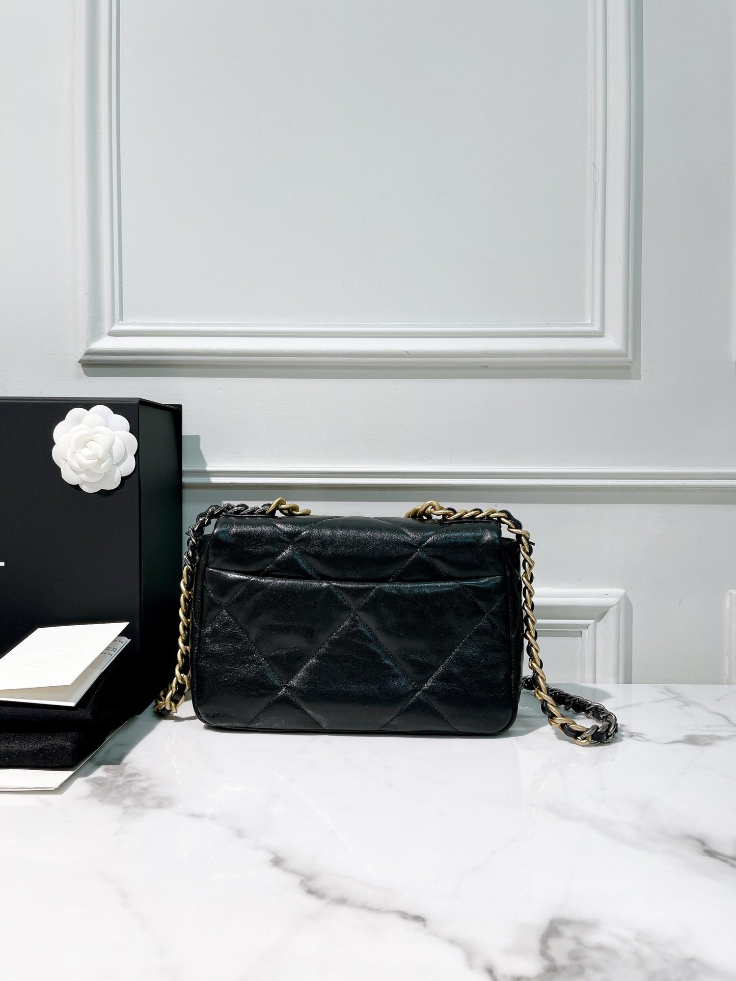 CHANEL SMALL 19 BAG, Black/Gold