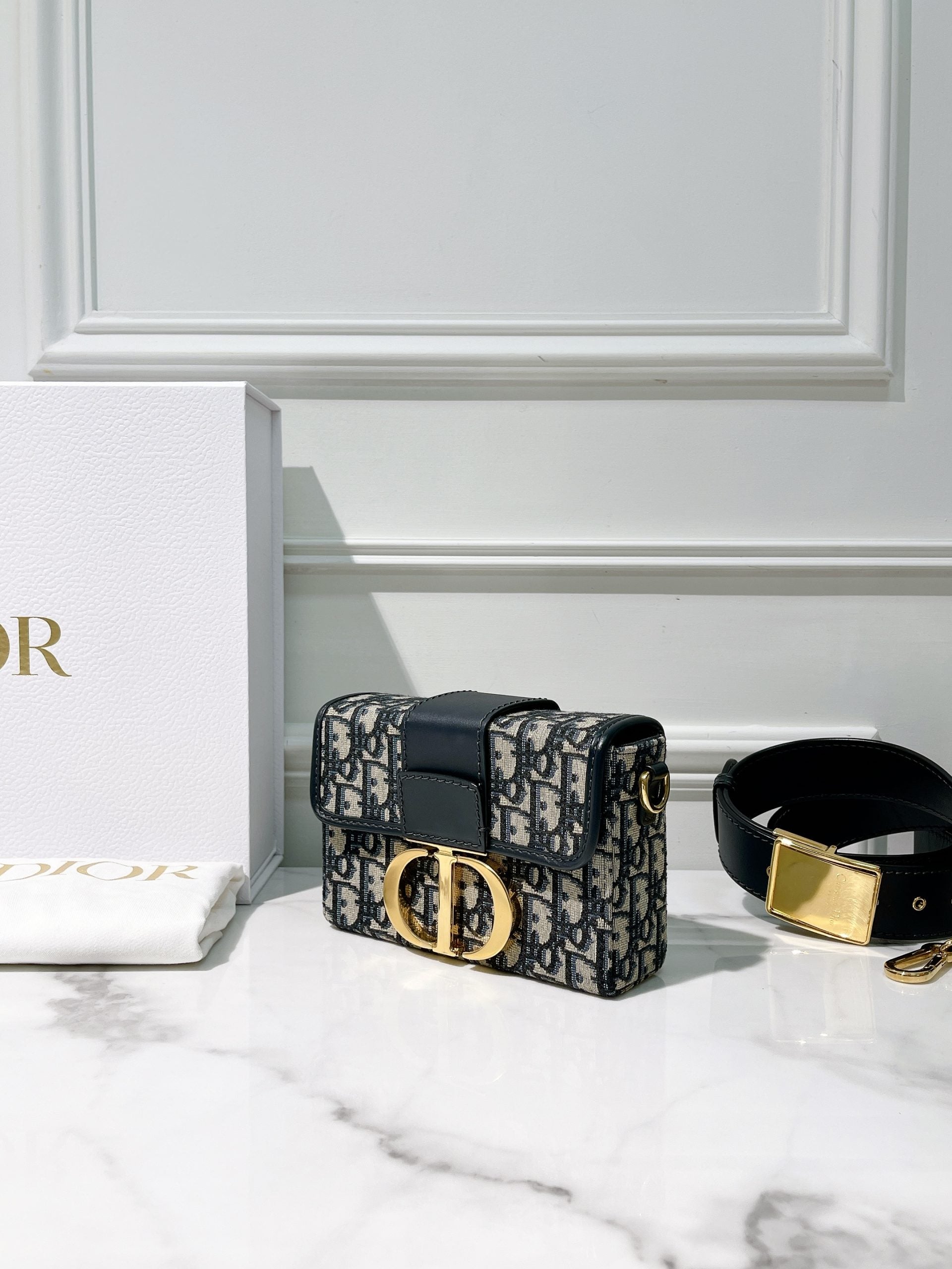 DIOR MONTAIGNE BOX