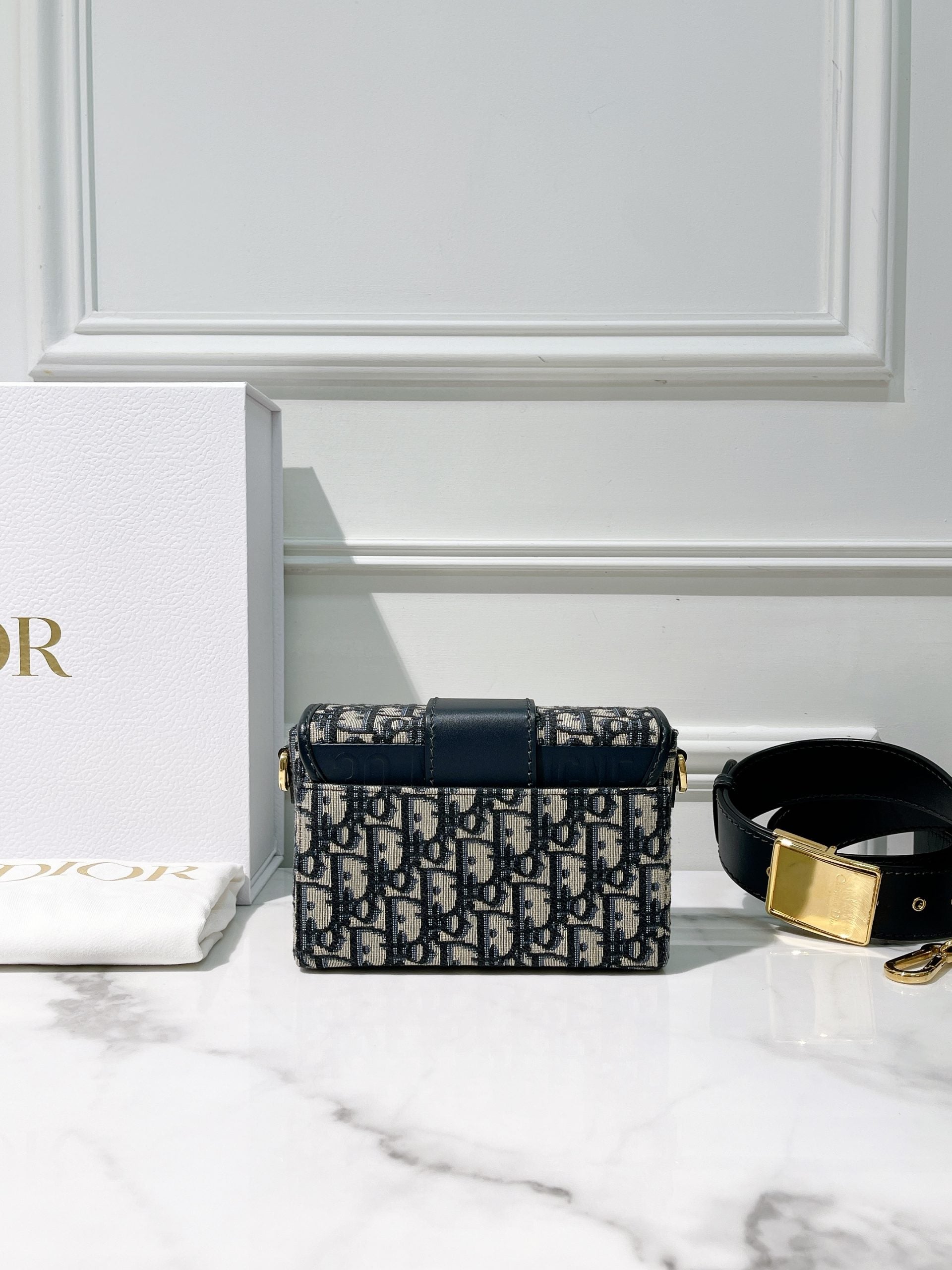 DIOR MONTAIGNE BOX