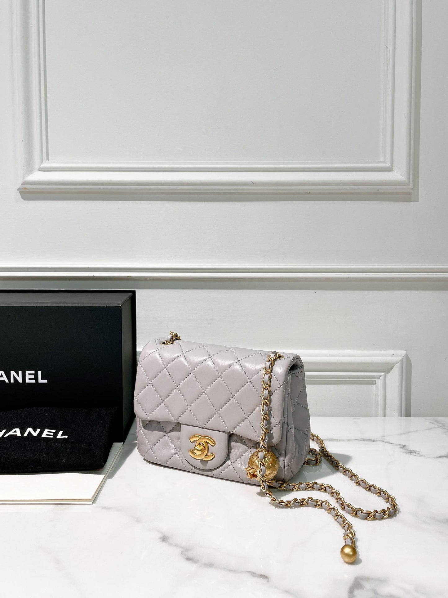 CHANEL MINI SQUARE, Gray/Gold