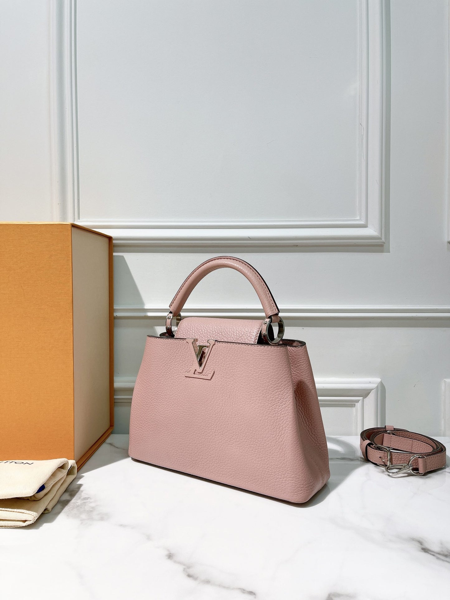 LV CAPUCINE BB, Pink/Silver