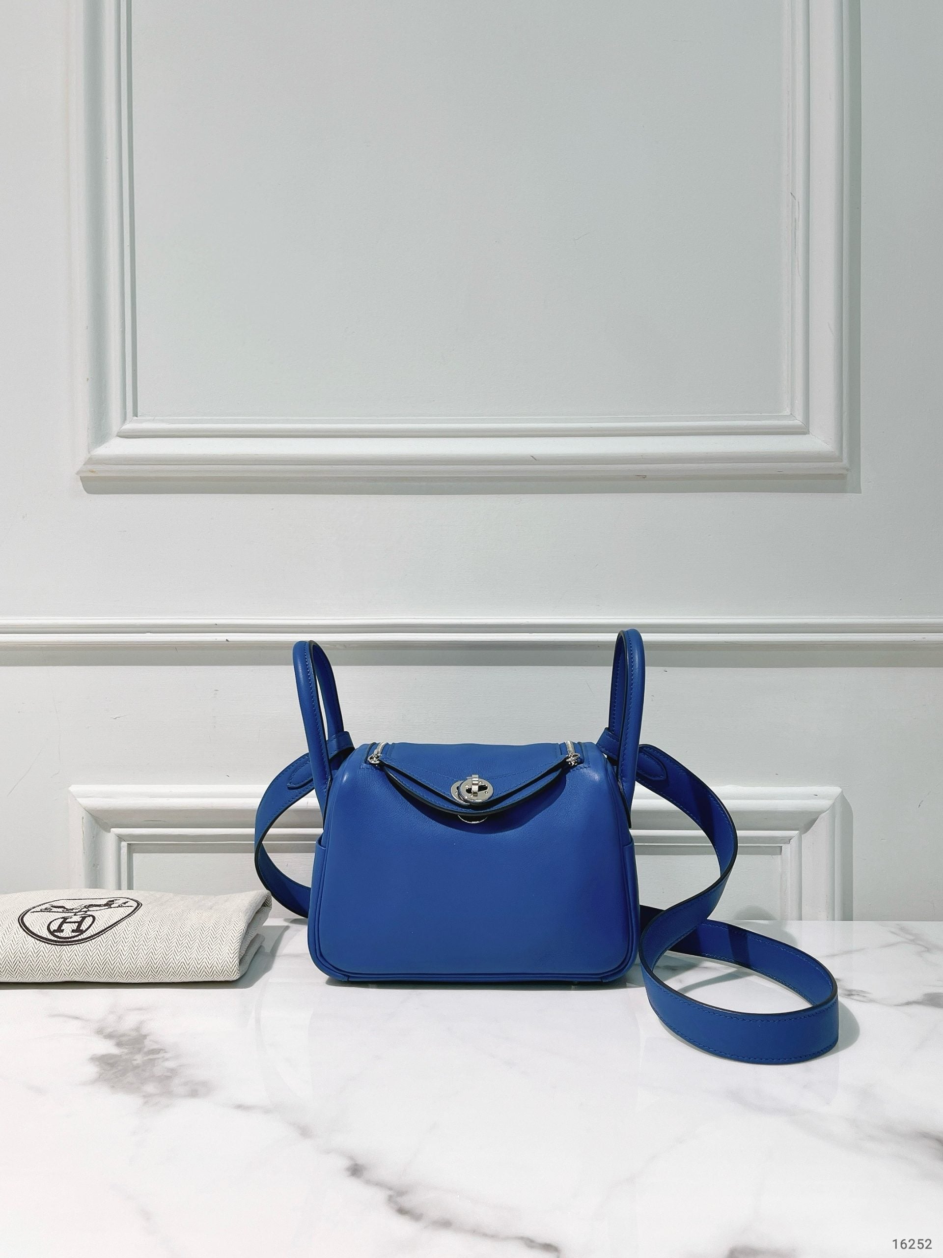 HERMES MINI LINDY, Blue France/Silver